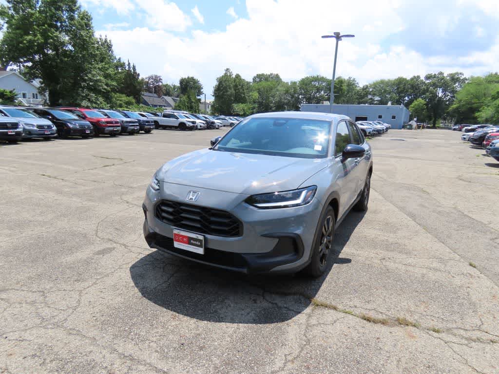 2027 Honda HR-V Sport in Urban Gray Pearl — front three-quarter view