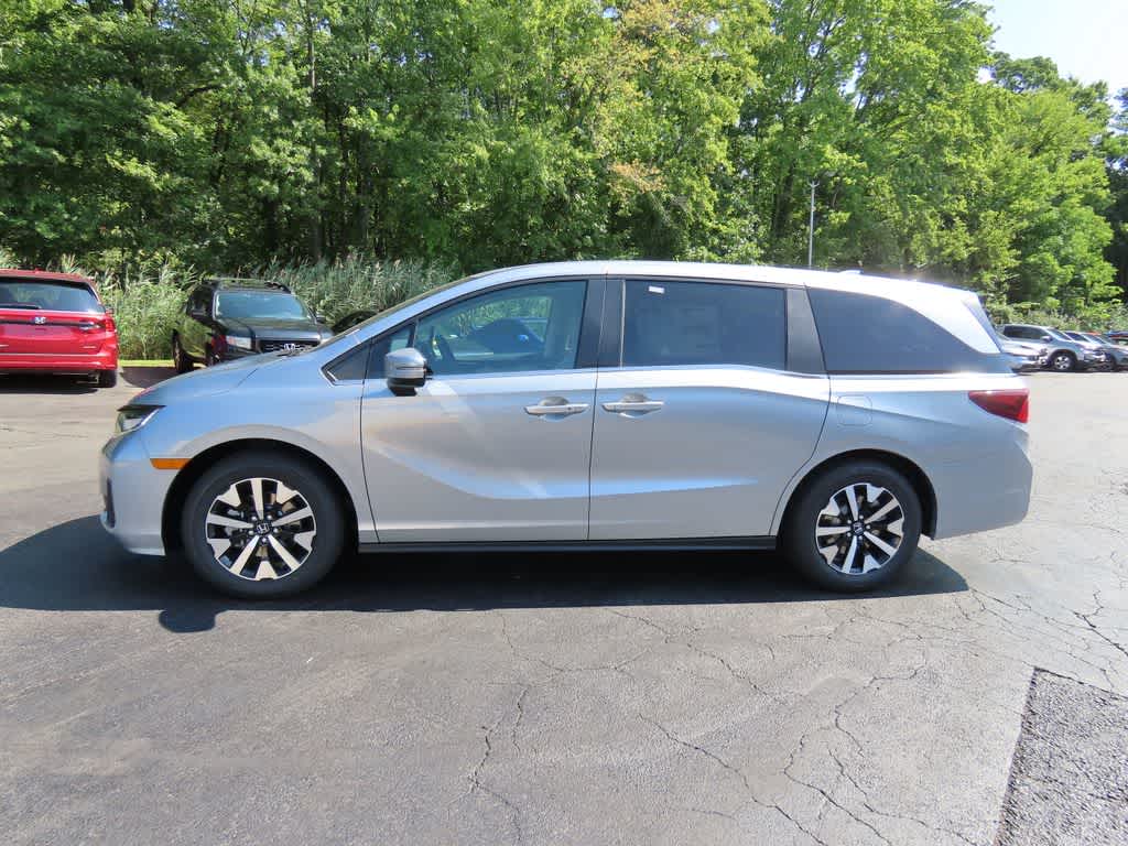 2026 Honda Odyssey — rear three-quarter view