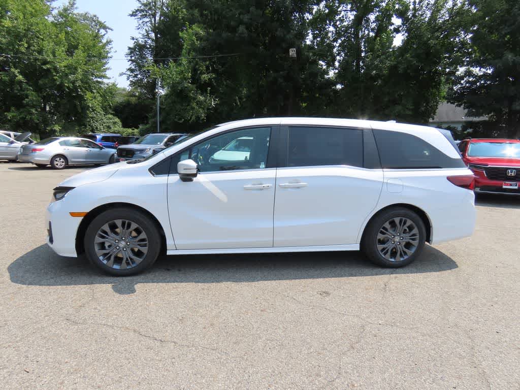 2026 Honda Odyssey — rear three-quarter view