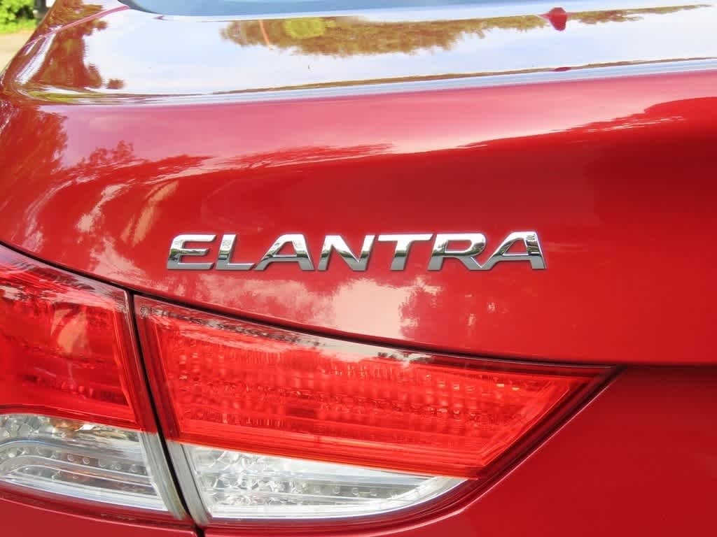2012 Hyundai Elantra Limited PZEV